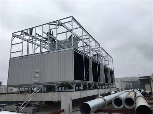 基于芯片水冷和重力熱管技術的數據中心冷卻方法研究